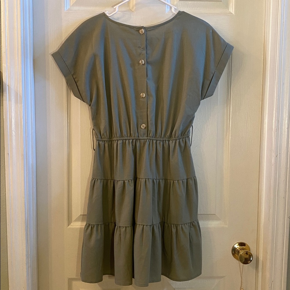 Mine Olive Tiered Dress with Short Sleeves - Picture 9 of 11